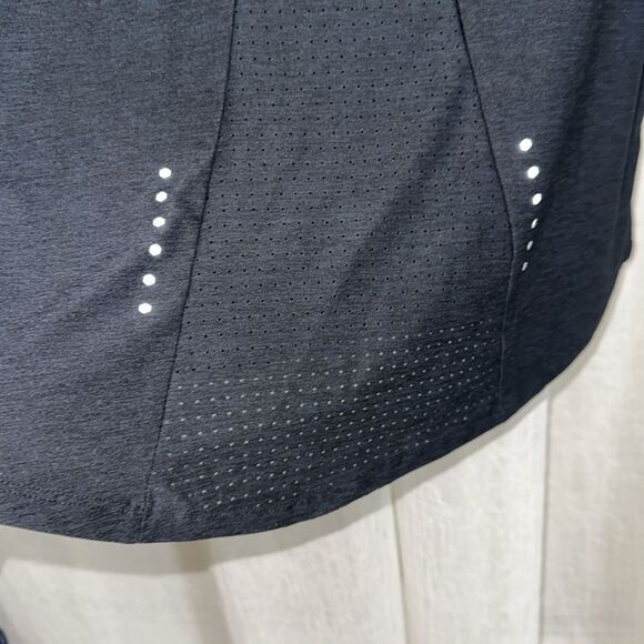 ASICS XS-XL Black Laser Perforated Short Sleeve Run Workout Tee - Picture 10 of 13